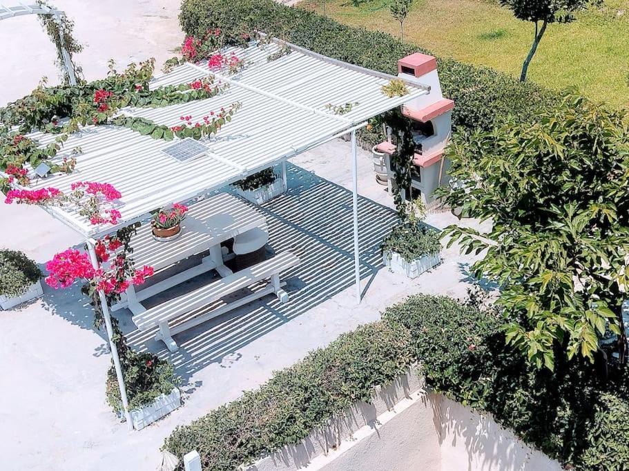 My Serenity Vlachata المظهر الخارجي الصورة