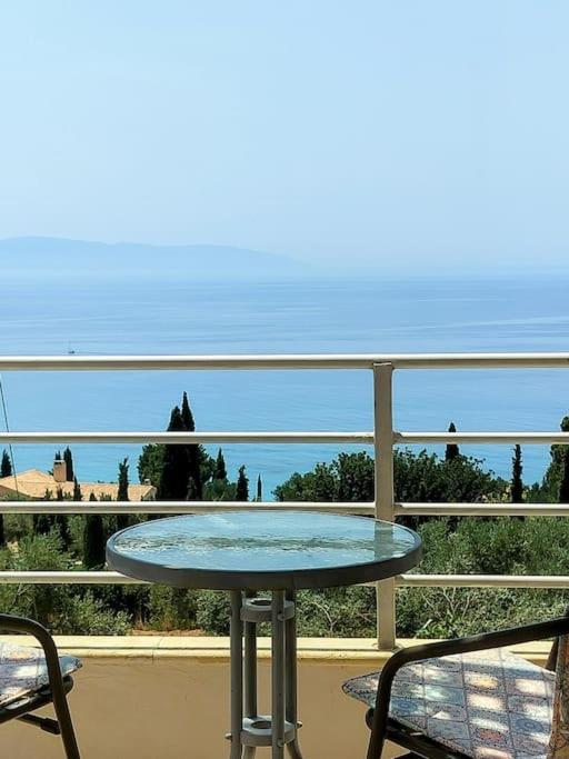 My Serenity Vlachata المظهر الخارجي الصورة